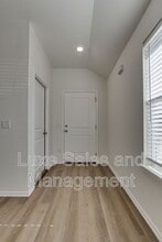 11611 Mackenzie Wy in Yukon, OK - Building Photo - Building Photo