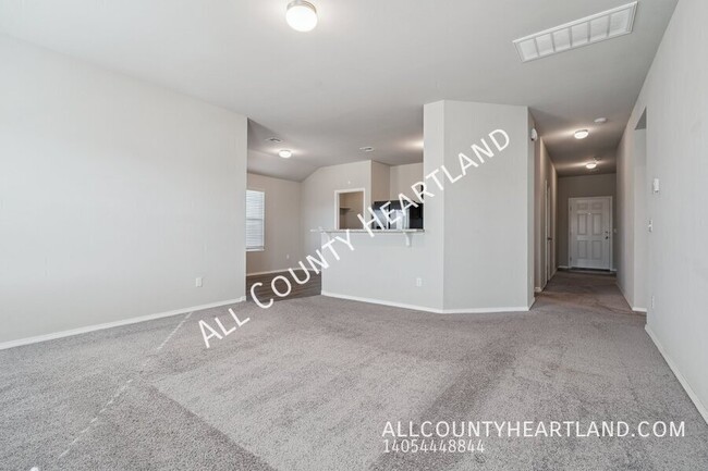 1126 Flint Way in Noble, OK - Building Photo - Building Photo