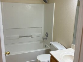 6056 Park Hill Ave NW in Albuquerque, NM - Building Photo