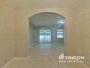 4842 Oakley Rd in North Port, FL - Building Photo - Building Photo