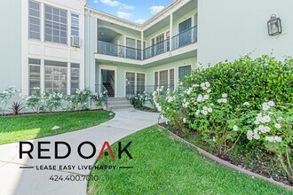 1832 N Edgemont St, Unit 8 in Los Angeles, CA - Building Photo - Building Photo