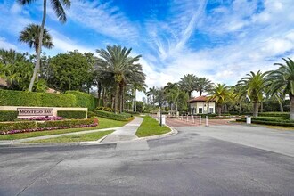 6682 Montego Bay Blvd in Boca Raton, FL - Foto de edificio - Building Photo