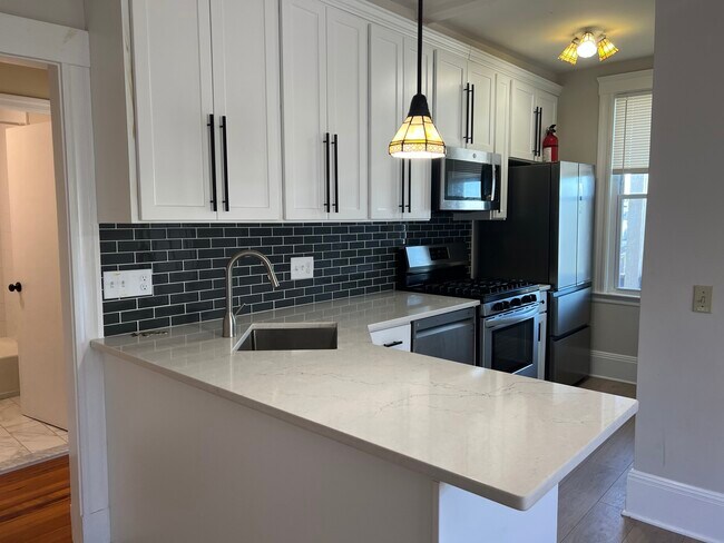 33 Shannon St, Unit 3