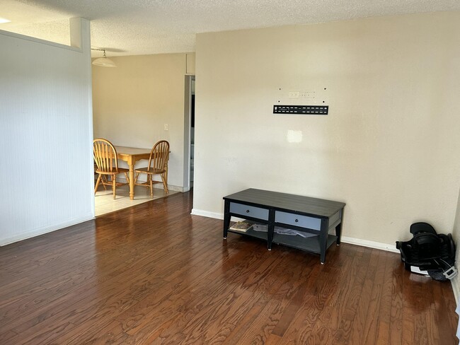 141 SE Serenata Ct in Port St. Lucie, FL - Building Photo - Building Photo