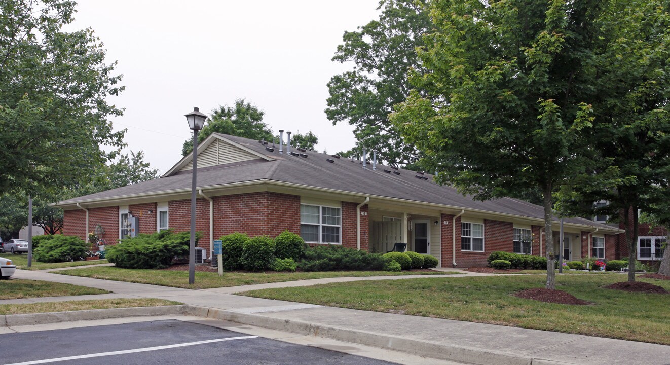 Christian Village in Newport News, VA - Building Photo