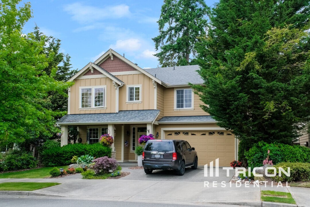4414 24th St SE in Puyallup, WA - Building Photo