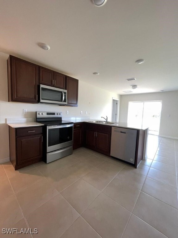 property at 9018 S Castle Cir