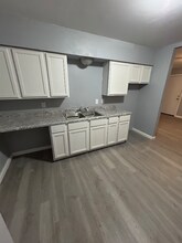 975 Darling St in Flint, MI - Building Photo - Building Photo