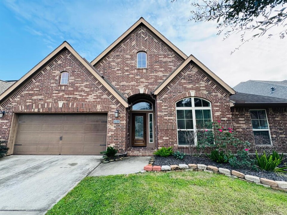 19811 Maverick Creek Ln in Cypress, TX - Building Photo