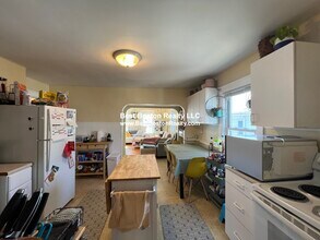 7 Craigie Terrace, Unit 2 in Somerville, MA - Building Photo - Building Photo