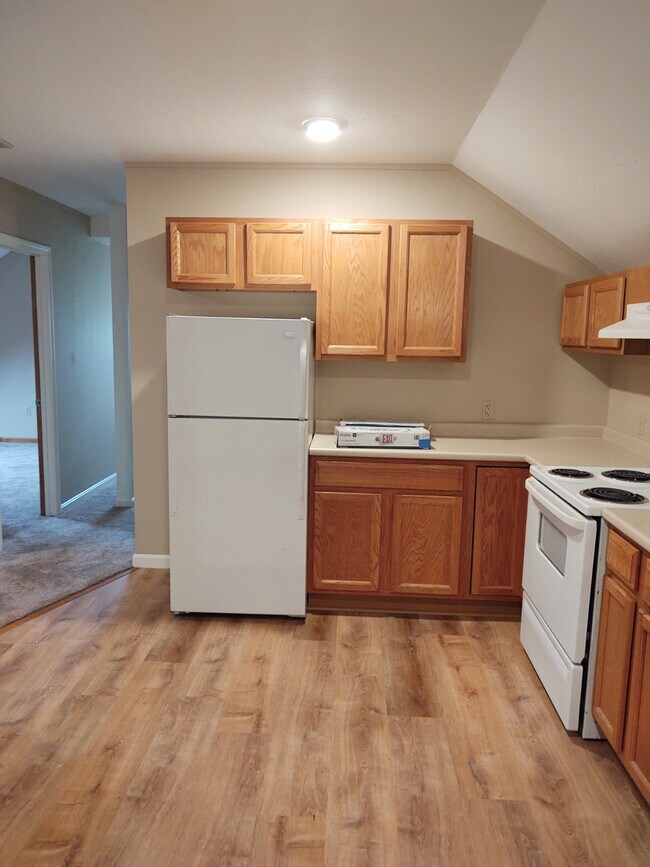 118 Whittier Hwy Apartments and Nearby Moultonborough Apartments For