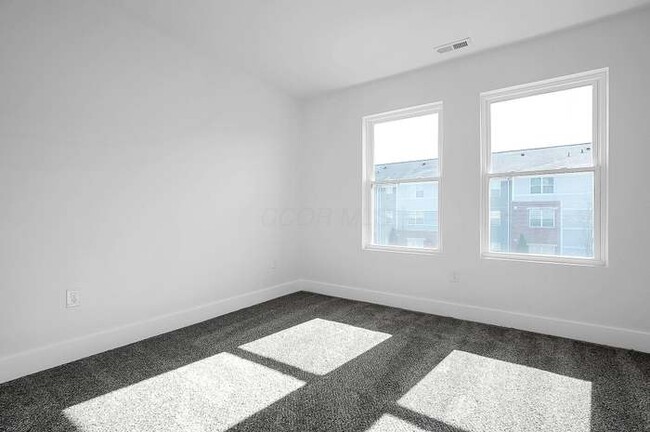 768 E Whittier St in Columbus, OH - Foto de edificio - Building Photo