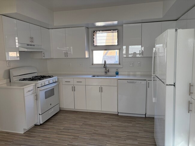 6219 Polk St, Unit 2 in West New York, NJ - Building Photo - Building Photo