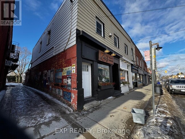 property at 337 Main St W