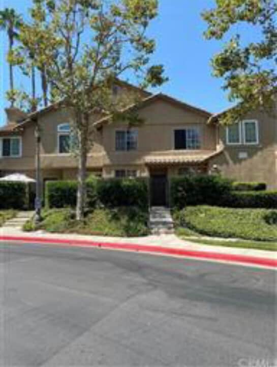 14 Hillgate Pl in Aliso Viejo, CA - Building Photo
