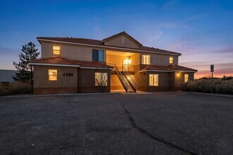 4200 Ridgeway Ct in Rio Rancho, NM - Building Photo - Building Photo