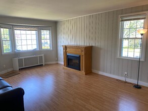 2373 Elinore Ave in Merrick, NY - Building Photo - Building Photo