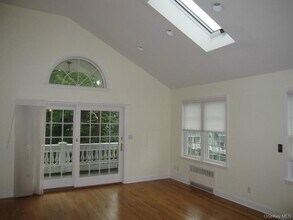 62 Soundview St in New Rochelle, NY - Building Photo - Building Photo