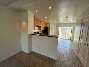 7801 N 44th Dr in Glendale, AZ - Building Photo - Building Photo