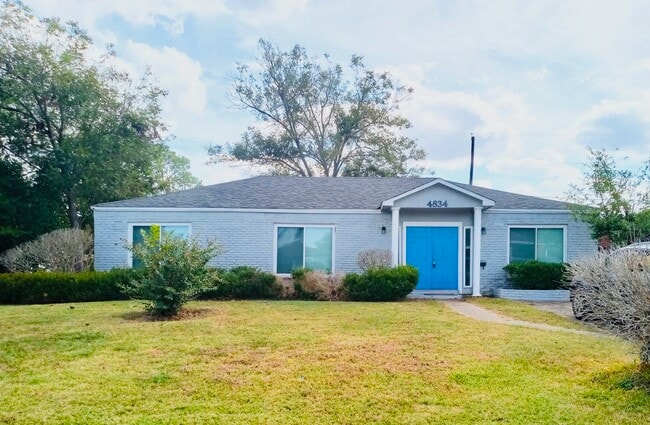 property at 4834 Meadow Park Dr