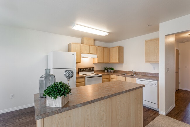 Mountain View Apartments in Ponderay, ID - Foto de edificio - Interior Photo