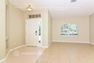 6938 Gray Catbird Loop in Wesley Chapel, FL - Building Photo - Building Photo