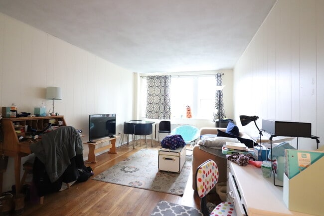 property at 1999 Commonwealth Ave