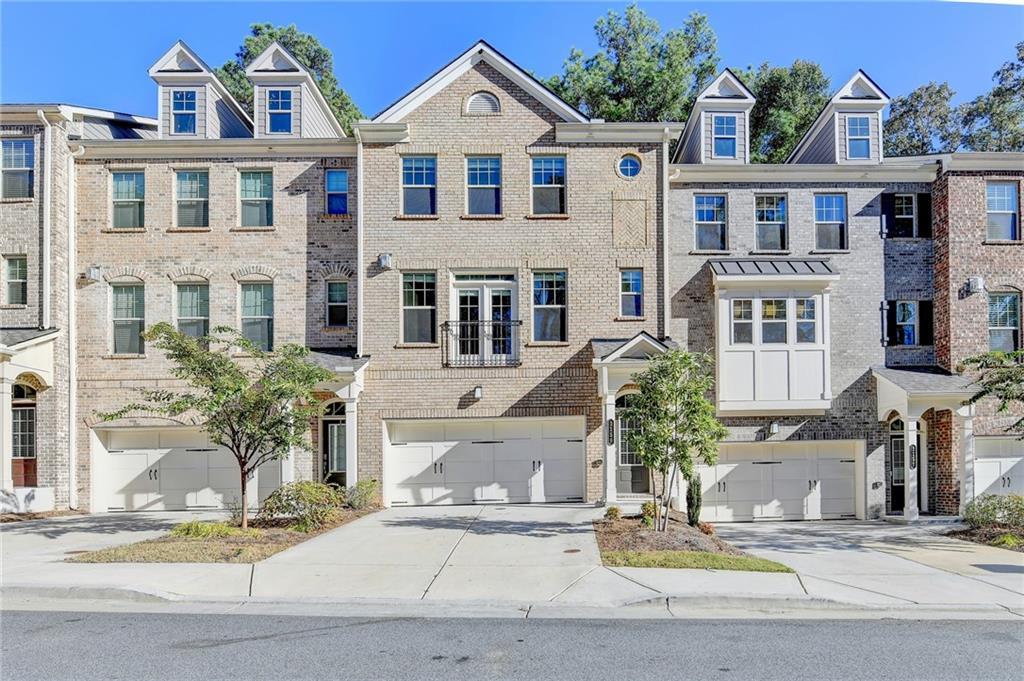 3159 Clairebrooke Ave in Chamblee, GA - Foto de edificio