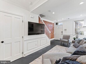 1421 New Jersey Ave NW in Washington, DC - Building Photo - Building Photo