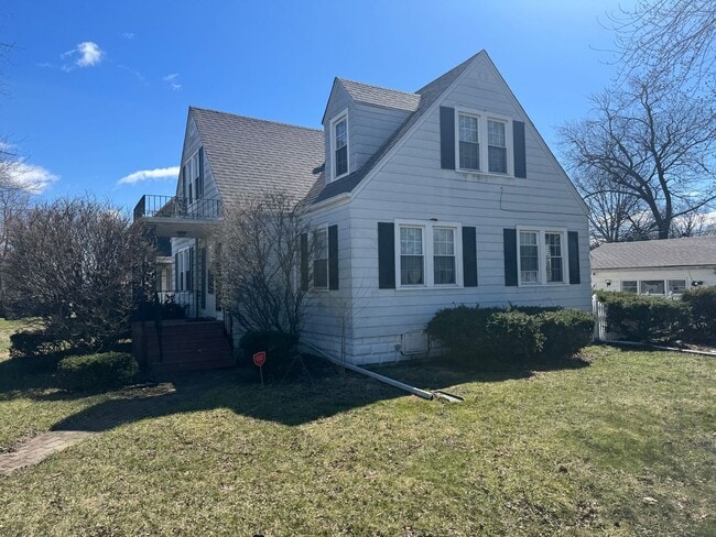 property at 3341 S Schultz Dr