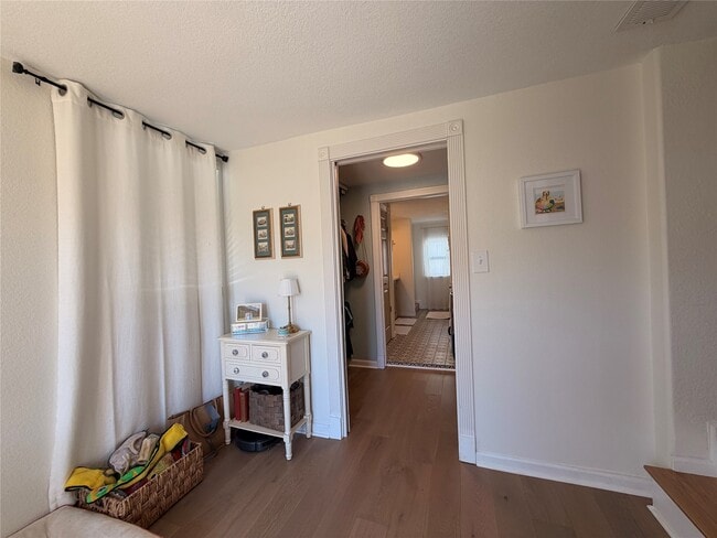 property at 5522 Avenue O 1/2