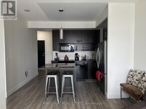 120 Homewood Ave in Toronto, ON - Building Photo - Building Photo