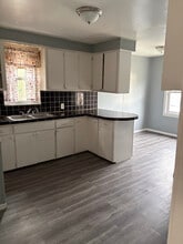 18615 Pembroke Ave in Detroit, MI - Building Photo - Building Photo
