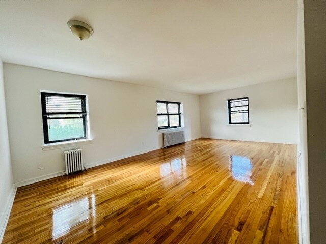 155 Union Ave, Unit F in Rutherford, NJ - Building Photo - Building Photo