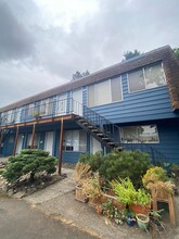 1525 SE 49th Ave in Portland, OR - Building Photo - Building Photo