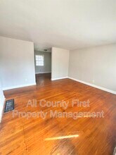 3236 Renault Rd SE in Atlanta, GA - Building Photo - Building Photo