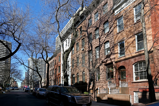 51 W 94th St in New York, NY - Foto de edificio - Building Photo