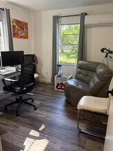 7703 Hillcrest Terrace in Orlando, FL - Building Photo - Building Photo