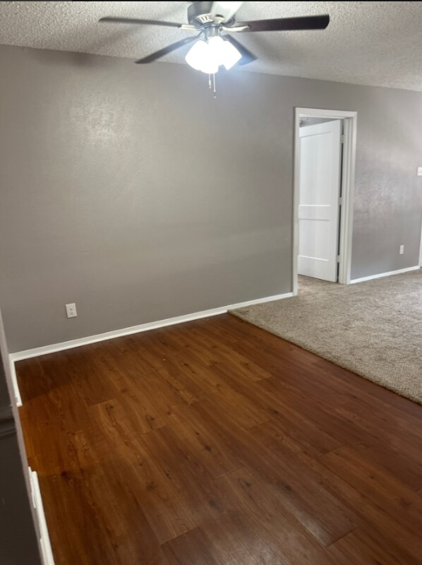 2114 E Marshall Ave in Longview, TX - Building Photo - Building Photo