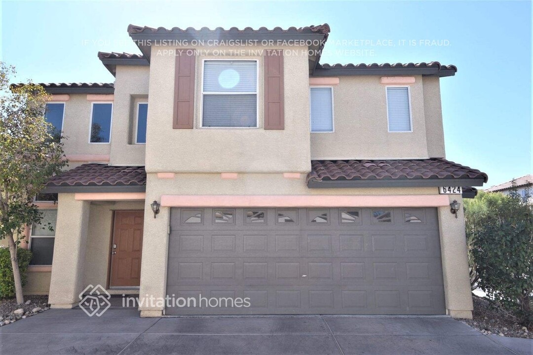 6424 Lonesome Lake St in Las Vegas, NV - Building Photo