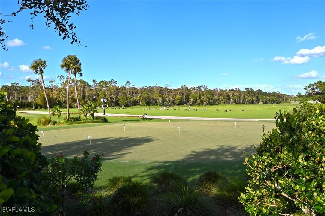 9485 Casoria Ct in Naples, FL - Building Photo