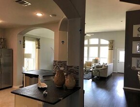 100 Plantain Dr in Hutto, TX - Building Photo - Building Photo