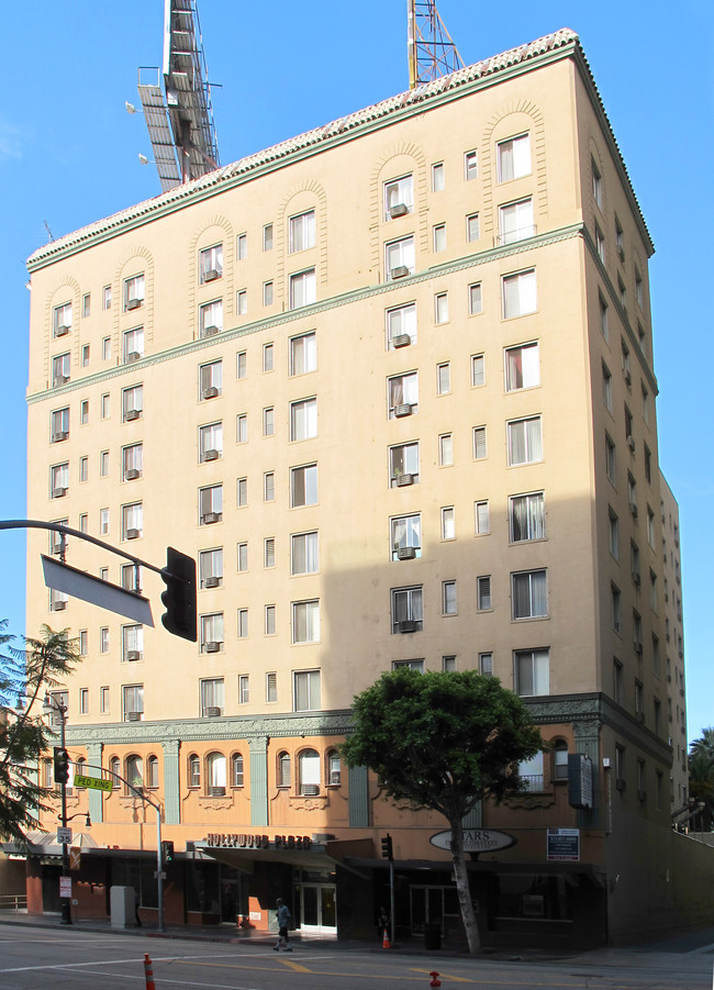 Hollywood Plaza Apartments in Hollywood, CA - Building Photo - Building Photo