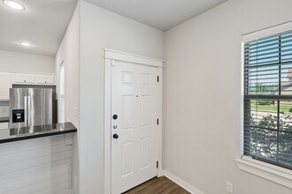 415 Goldilocks Ln in College Station, TX - Building Photo - Building Photo
