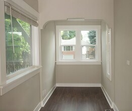 1134 SE 45th Ave in Portland, OR - Building Photo - Building Photo