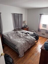 196 Hamilton Ave in Massapequa, NY - Building Photo - Building Photo