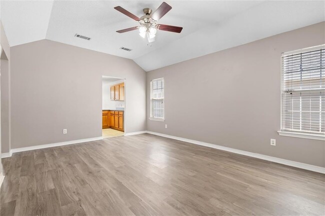 2122-2122 Spring Grove W in Mobile, AL - Building Photo - Building Photo