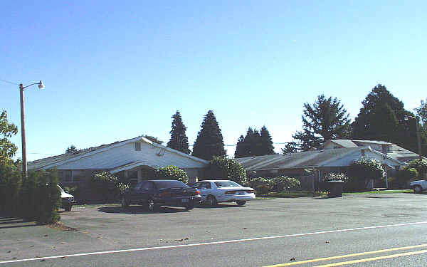 9742 SE 43rd Ave in Milwaukie, OR - Building Photo - Building Photo