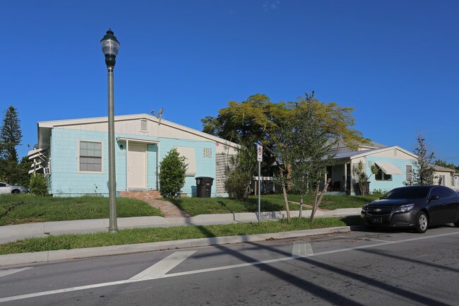 2911-2921 Georgia Ave in West Palm Beach, FL - Building Photo - Building Photo