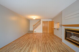 12121 Killdeer St NW in Minneapolis, MN - Building Photo - Building Photo